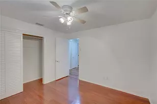 31 Freshwater Dr, Palm Harbor, FL 34684 - Photo 38