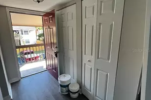 6326 Newtown Cir, Tampa, FL 33615 - Photo 10