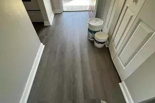 6326 Newtown Cir, Tampa, FL 33615 - Photo 8