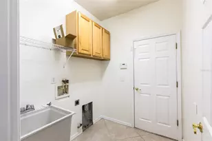 7209 Colonial Lake Dr, Riverview, FL 33578 - Photo 28