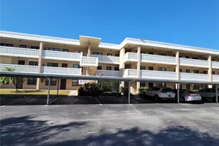 5080 Locust St NE, Saint Petersburg, FL 33703 - Photo 2