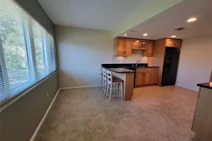 5080 Locust St NE, Saint Petersburg, FL 33703 - Photo 10