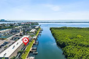 8815 Bay Pointe Dr, Tampa, FL 33615 - Photo 4