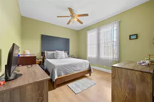 1304 E 32nd Ave, Tampa, FL 33603 - Photo 16