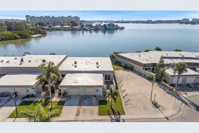 642 Boca Ciega Point Boulevard S, Saint Petersburg, FL 33708 - Photo 54