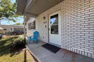 5839 12th St, Zephyrhills, FL 33542 - Photo 2