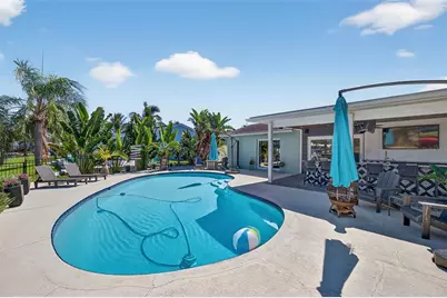 513 Dolphin Avenue SE, Saint Petersburg, FL 33705 - Photo 40