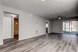 39132 County Road 54, Zephyrhills, FL 33542 - Photo 16