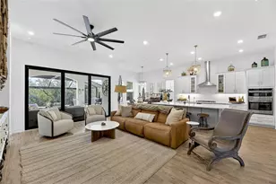 1128 Seagrape Dr, Ruskin, FL 33570 - Photo 22