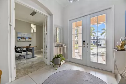 719 Islebay Drive, Apollo Beach, FL 33572 - Photo 12