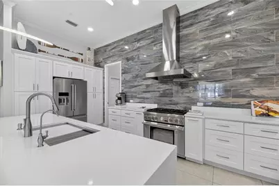 719 Islebay Drive, Apollo Beach, FL 33572 - Photo 36