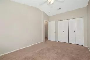 637 Kensington Lake Cir, Brandon, FL 33511 - Photo 22