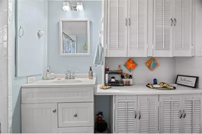 980 7th Street NW #53, Largo, FL 33770 - Photo 14