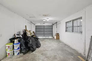 204 E Shell Point Rd, Ruskin, FL 33570 - Photo 30