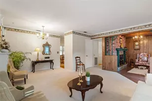 6423 Murray Hill Dr, Tampa, FL 33615 - Photo 8