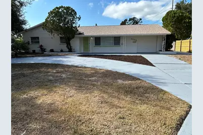 1700 63rd St N, Saint Petersburg, FL 33710 - Photo 1