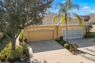 2346 Oakley Green Dr, Sun City Center, FL 33573 - Photo 2