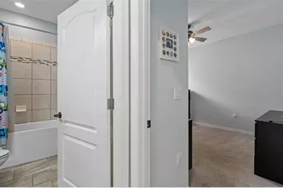 12409 Brick Cobblestone Drive, Riverview, FL 33579 - Photo 32