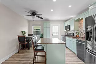 2444 35th St N, Saint Petersburg, FL 33713 - Photo 12