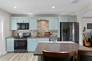 2444 35th St N, Saint Petersburg, FL 33713 - Photo 10