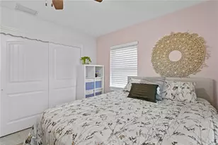 2444 35th St N, Saint Petersburg, FL 33713 - Photo 16