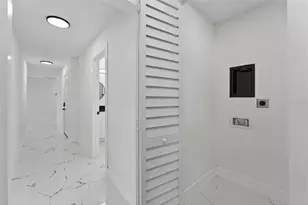 4712 E Serena Dr, Tampa, FL 33617 - Photo 46