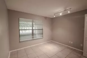 4957 Puritan Cir, Tampa, FL 33617 - Photo 18