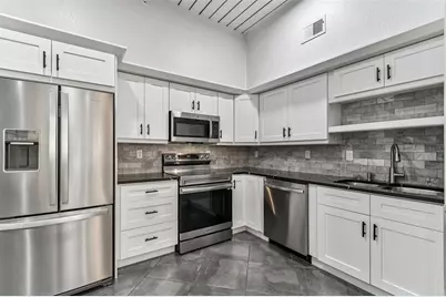 2421 W Horatio Street #818, Tampa, FL 33609 - Photo 4