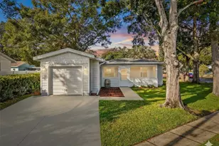 701 2nd St SE, Largo, FL 33771 - Photo 1