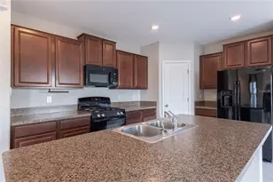 9739 Lemon Drop Loop, Sun City Center, FL 33573 - Photo 10