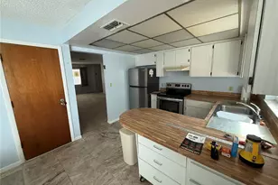 8472 Deauville N, Pinellas Park, FL 33781 - Photo 10