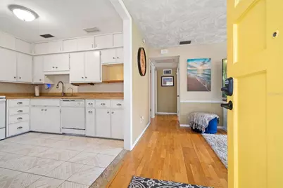 550 3rd Street SW, Largo, FL 33770 - Photo 10