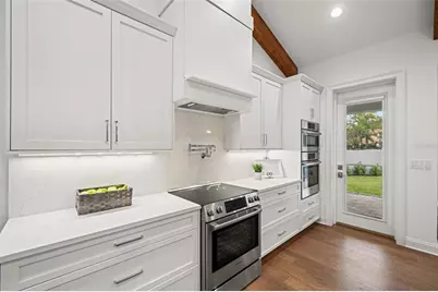 4202 W Woodmere Road, Tampa, FL 33609 - Photo 22