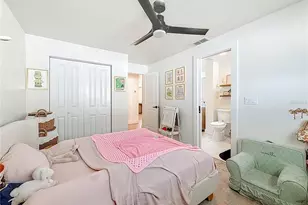 9585 Portside Dr, Seminole, FL 33776 - Photo 40