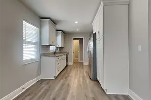 [Address not provided], Tampa, FL 33610 - Photo 4