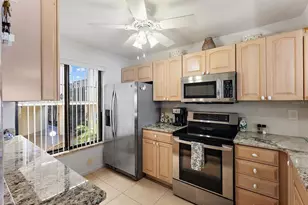 6322 Palma Del Mar Blvd S, Saint Petersburg, FL 33715 - Photo 6