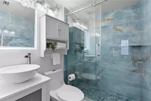 219 4th Ave N, Saint Petersburg, FL 33701 - Photo 18