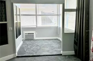 12221 Anne Kenia Dr, Thonotosassa, FL 33592 - Photo 10