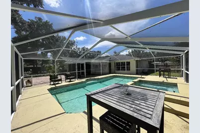 630 Queens Circle, Lakeland, FL 33803 - Photo 8