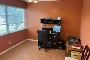 8465 Calais N, Pinellas Park, FL 33781 - Photo 10