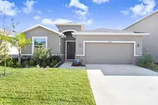 33570 Darley Dl Trl, Wesley Chapel, FL 33545 - Photo 2
