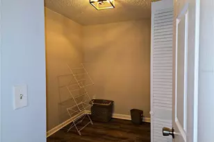 255 Capri Cir N, Treasure Island, FL 33706 - Photo 38