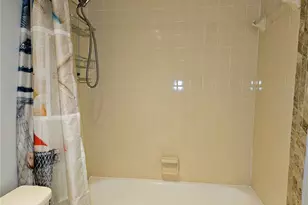 255 Capri Cir N, Treasure Island, FL 33706 - Photo 36