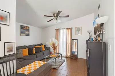 9126 Baymeadow Court, Tampa, FL 33615 - Photo 2