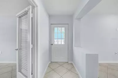 857 180th Avenue E, Redington Shores, FL 33708 - Photo 14
