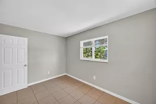 1771 Russell St S, Saint Petersburg, FL 33712 - Photo 16