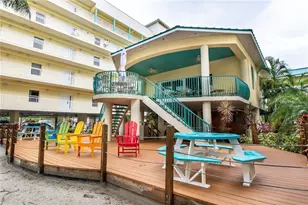 12000 Gulf Blvd, Saint Petersburg, FL 33706 - Photo 46
