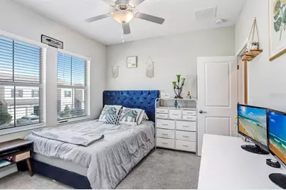 31886 Blue Passing Loop, Wesley Chapel, FL 33545 - Photo 14