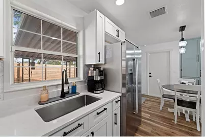 8701 56th Street N, Pinellas Park, FL 33782 - Photo 14