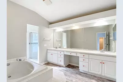 8708 Bay Laurel Court, Tampa, FL 33647 - Photo 74